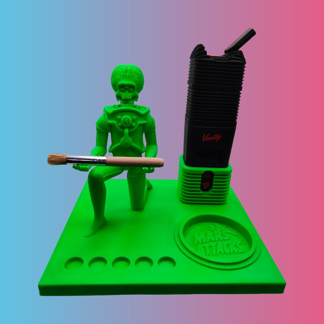 Mars Attacks Inspired 3d Printed Vape Stand For Various Devices